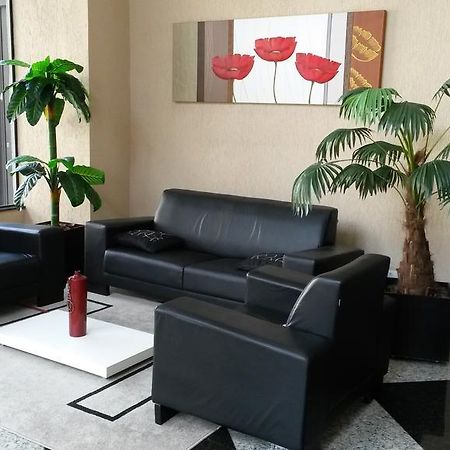 Apartamento Central กูรีตีบา ห้อง รูปภาพ
